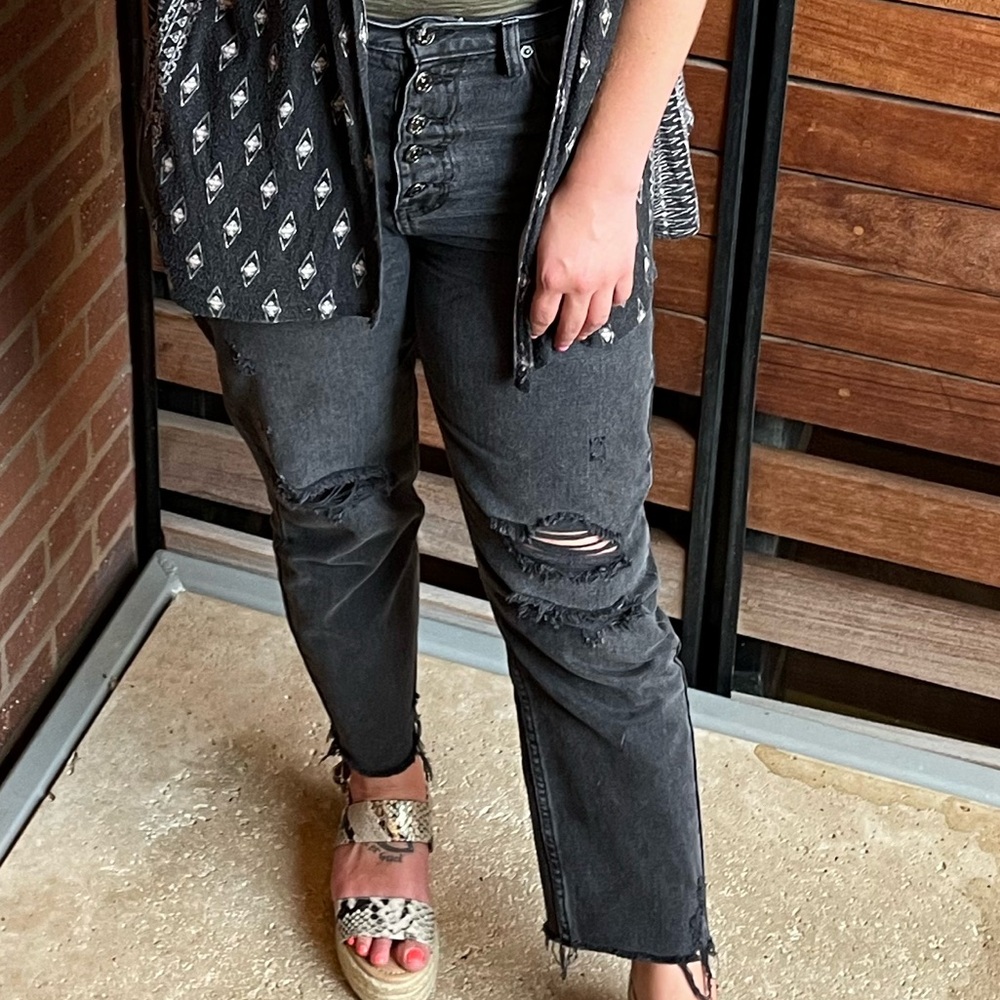 We The Free Black Distressed Ankle Jeans